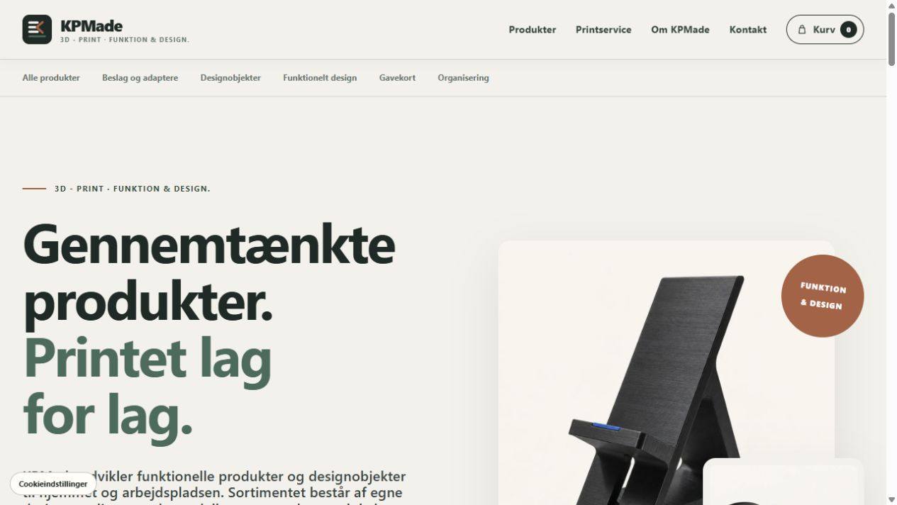 Screenshot af KPMade.dk med logo, navigation og præsentation af webshop og 3D-print